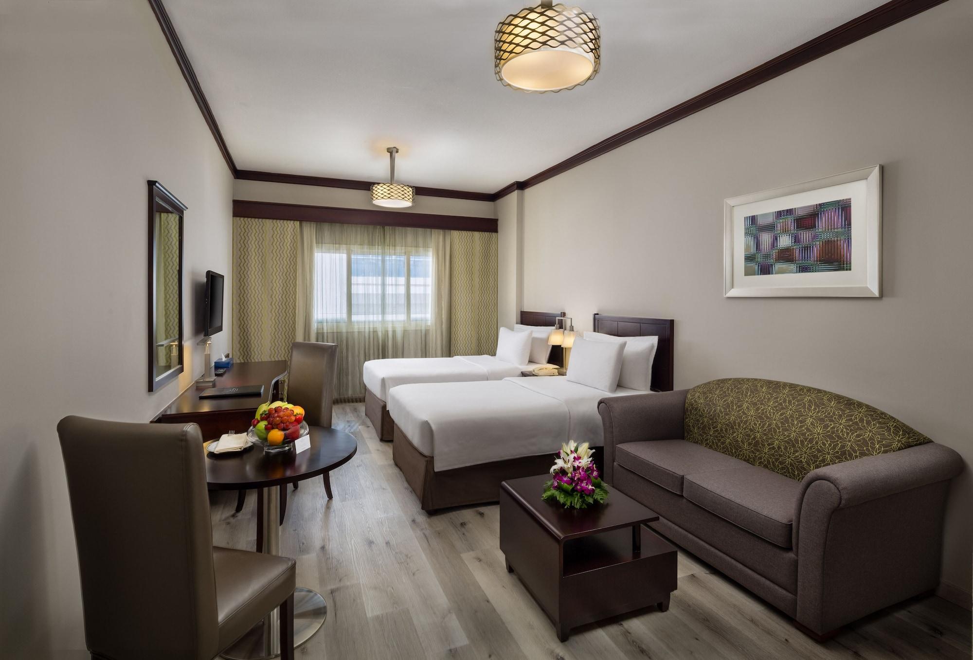 Savoy Crest Hotel Apartments Dubai Exterior photo